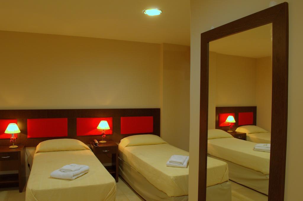 Hotel Regional Jujuy San Salvador de Jujuy Rum bild